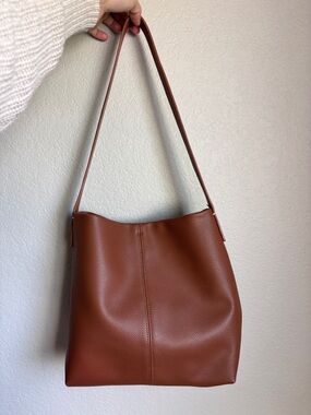 Chic Justone Tan Vegan Leather Shoulder Bag one button closure